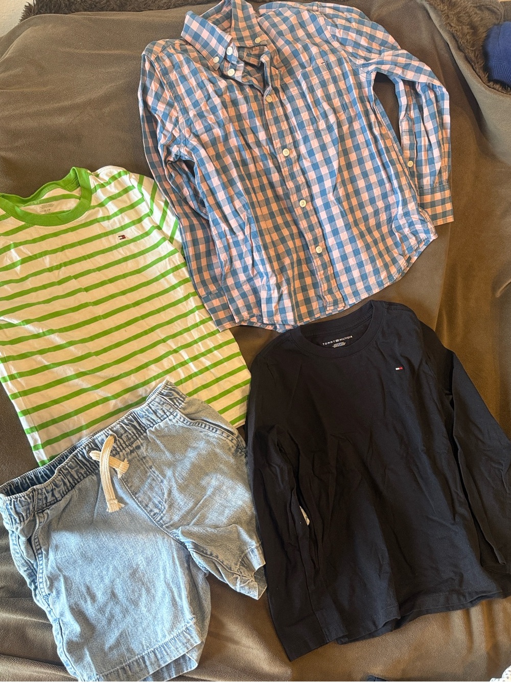 Boys bundle size 6/7. Crew Button down, denim short, long & short sleeve shirts.